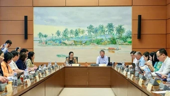 Quyết tâm tăng trưởng hai con số trên nền tảng vững chắc là ổn định kinh tế vĩ mô