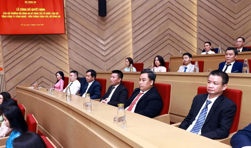 Ra mắt Tổng Công ty Công nghệ - Viễn thông Toàn cầu (GTEL) trực thuộc Bộ Công an Ra mắt Tổng Công ty Công nghệ - Viễn thông Toàn cầu (GTEL) trực thuộc Bộ Công an
