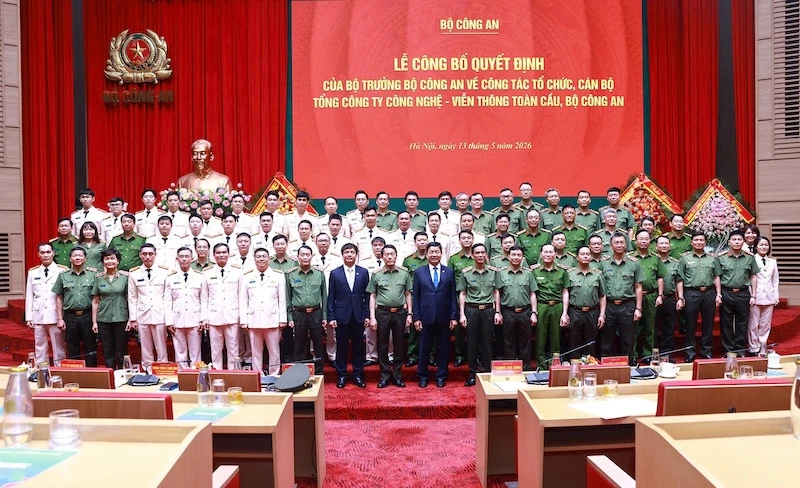 Ra mắt Tổng Công ty Công nghệ - Viễn thông Toàn cầu (GTEL) trực thuộc Bộ Công an Ra mắt Tổng Công ty Công nghệ - Viễn thông Toàn cầu (GTEL) trực thuộc Bộ Công an