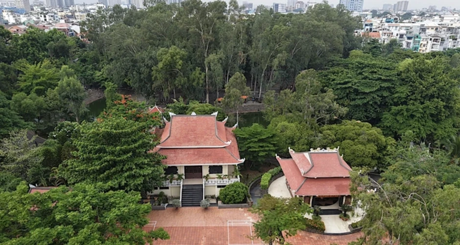 Rào một phần công viên Lê Thị Riêng để tìm hài cốt liệt sĩ Rào một phần công viên Lê Thị Riêng để tìm hài cốt liệt sĩ