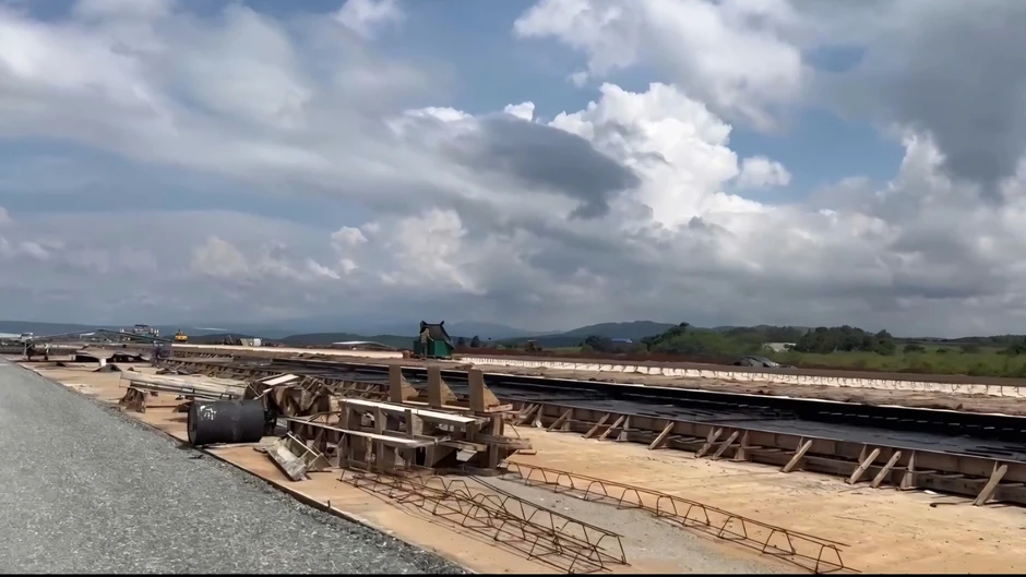 Sân bay Liên Khương sau 3 tháng đóng cửa nâng cấp, đạt tiến độ thế nào? Sân bay Liên Khương sau 3 tháng đóng cửa nâng cấp, đạt tiến độ thế nào?