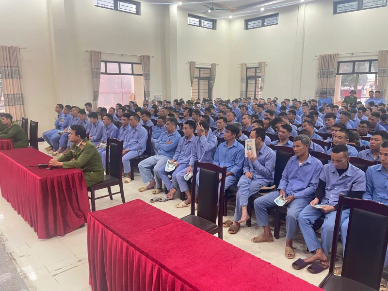 Sẵn sàng cho cuộc bầu cử ở Cơ sở cai nghiện ma túy tỉnh Phú Thọ Sẵn sàng cho cuộc bầu cử ở Cơ sở cai nghiện ma túy tỉnh Phú Thọ