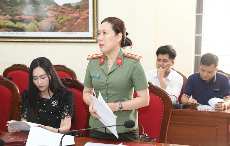 Sẵn sàng mọi điều kiện cho đợt bồi dưỡng báo chí, truyền thông trong lực lượng CAND Sẵn sàng mọi điều kiện cho đợt bồi dưỡng báo chí, truyền thông trong lực lượng CAND