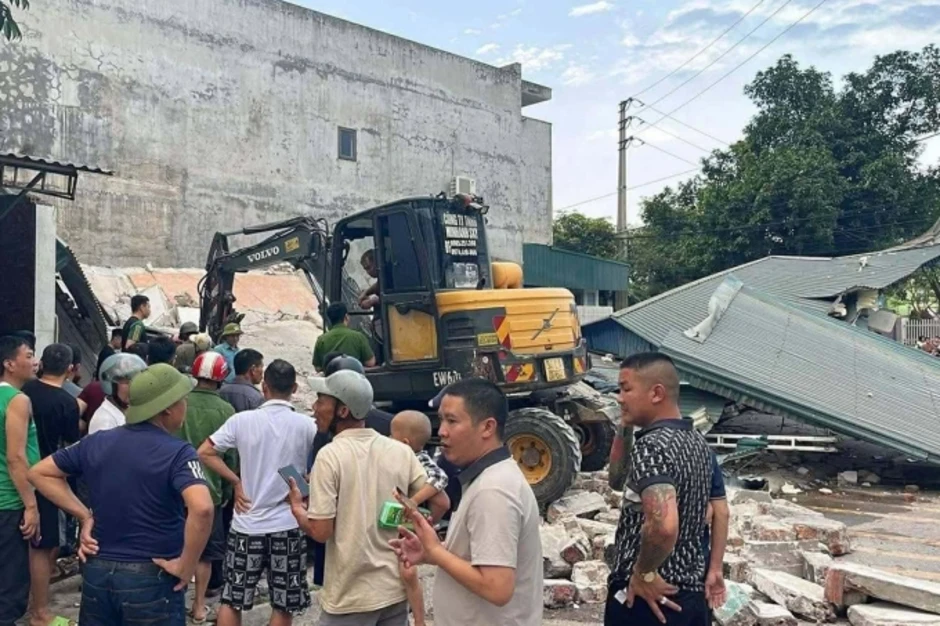 Sập nhà hai tầng ở Quảng Ninh, một người tử vong Sập nhà hai tầng ở Quảng Ninh, một người tử vong