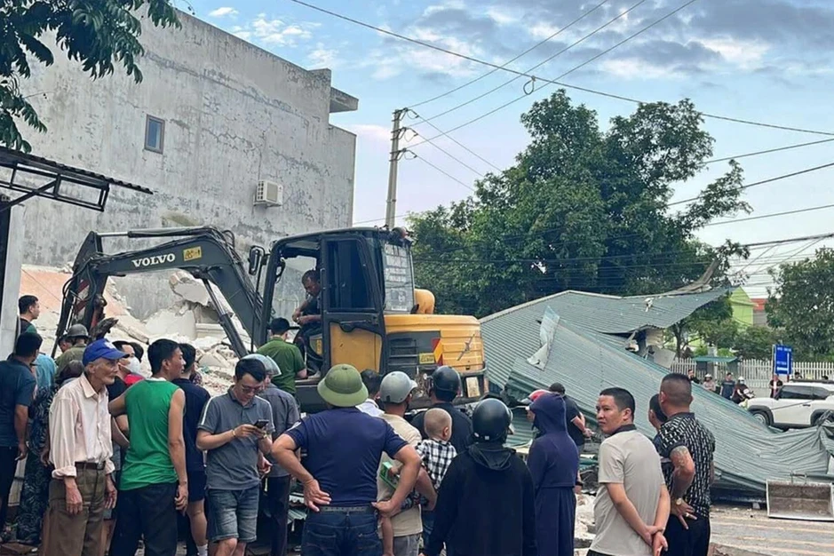 Sập nhà ở Quảng Ninh, một người tử vong Sập nhà ở Quảng Ninh, một người tử vong