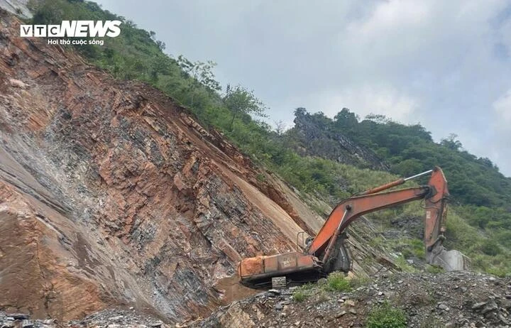 Sạt lở mỏ đá ở thanh hóa: 3 Công nhân tử vong trong tai nạn lao động nghiêm trọng Sạt lở mỏ đá ở thanh hóa: 3 Công nhân tử vong trong tai nạn lao động nghiêm trọng