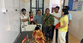 Sét đánh Mường Nhé: Hai em nhỏ tử vong thương tâm , mẹ đang điều trị