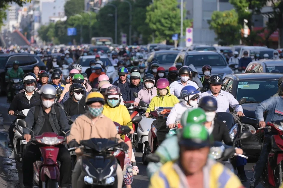 Sở Xây dựng sẽ đánh giá hiệu quả làn đảo chiều đường Cộng Hòa để nhân rộng Sở Xây dựng sẽ đánh giá hiệu quả làn đảo chiều đường Cộng Hòa để nhân rộng