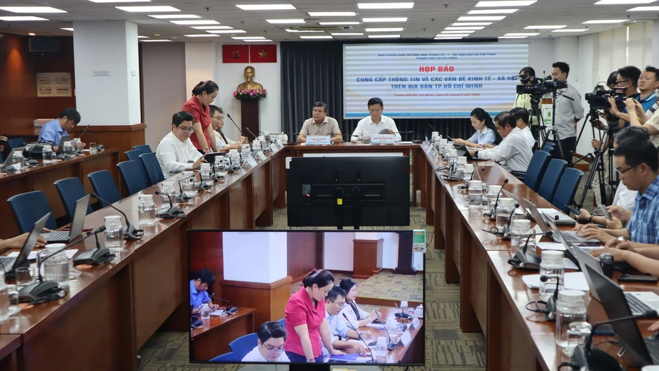 Sở Xây dựng TP.HCM cảnh báo chiêu trò 'bao đậu' hồ sơ mua nhà ở xã hội Sở Xây dựng TP.HCM cảnh báo chiêu trò 'bao đậu' hồ sơ mua nhà ở xã hội