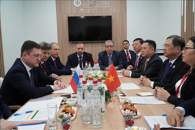 SPIEF 29: Phó Thủ tướng Thường trực Chính phủ Phạm Gia Túc đề xuất ba định hướng hợp tác lớn SPIEF 29: Phó Thủ tướng Thường trực Chính phủ Phạm Gia Túc đề xuất ba định hướng hợp tác lớn