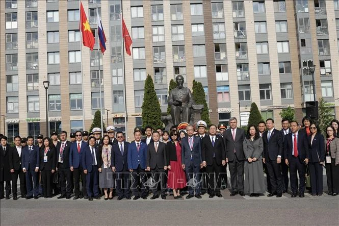 SPIEF 29: Phó Thủ tướng Thường trực Chính phủ Phạm Gia Túc đề xuất ba định hướng hợp tác lớn SPIEF 29: Phó Thủ tướng Thường trực Chính phủ Phạm Gia Túc đề xuất ba định hướng hợp tác lớn