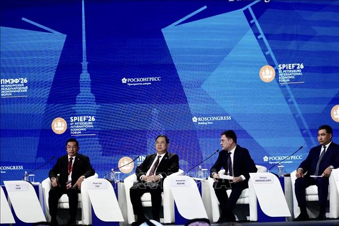 SPIEF 29: Phó Thủ tướng Thường trực Chính phủ Phạm Gia Túc đề xuất ba định hướng hợp tác lớn SPIEF 29: Phó Thủ tướng Thường trực Chính phủ Phạm Gia Túc đề xuất ba định hướng hợp tác lớn