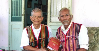 Sử thi Ba Na trước nguy cơ “ngủ quên” giữa đại ngàn Tây Nguyên