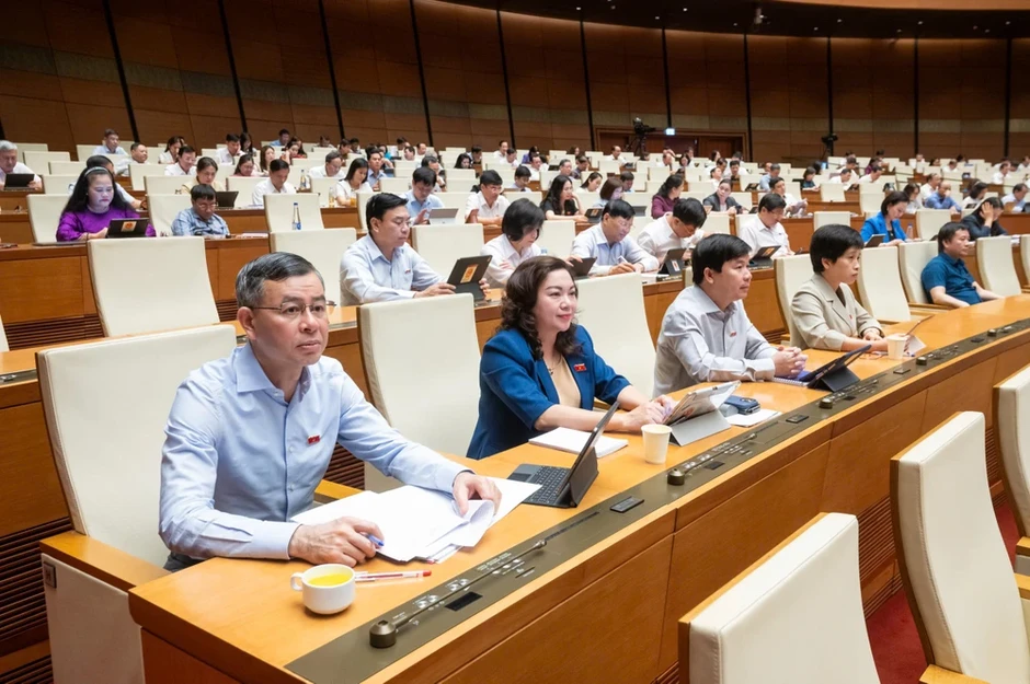 Sức sống mới từ nghị trường Quốc hội - Bài 4: Những cuộc tranh luận 'nóng' trên nghị trường Sức sống mới từ nghị trường Quốc hội - Bài 4: Những cuộc tranh luận 'nóng' trên nghị trường