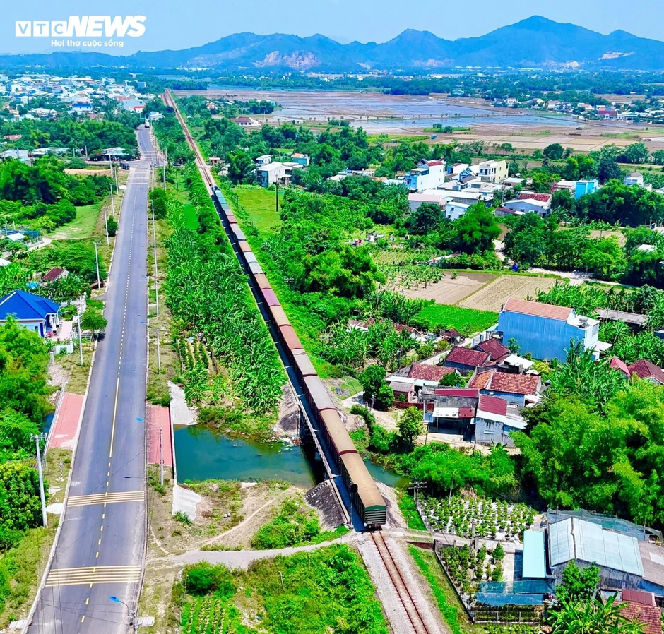 Tai nạn đường sắt thảm khốc: Đáng sợ những lối đi tử thần Tai nạn đường sắt thảm khốc: Đáng sợ những lối đi tử thần