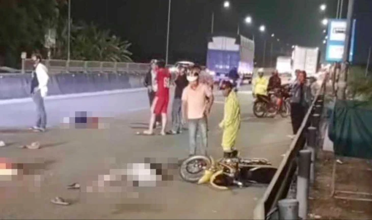 Tai nạn ô tô, xe máy trên quốc lộ 1, hai cháu nhỏ thương vong