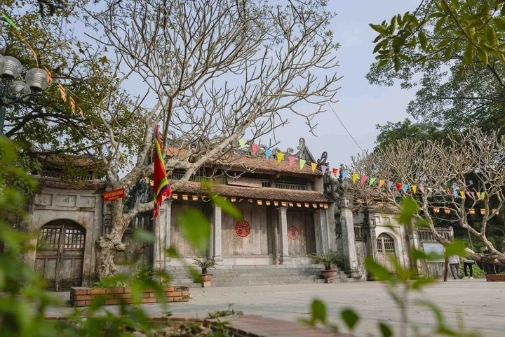 Tại sao có tên gọi chùa Bà Đanh? Tại sao có tên gọi chùa Bà Đanh?