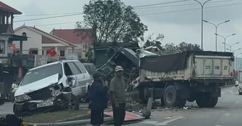 Tài xế xe tải tử vong trong vụ tai nạn liên hoàn trên quốc lộ 1 ngày 22 - 3