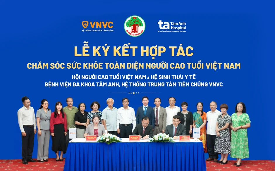 Tâm Anh - VNVC hợp tác chăm sóc sức khỏe toàn diện người cao tuổi Việt Nam