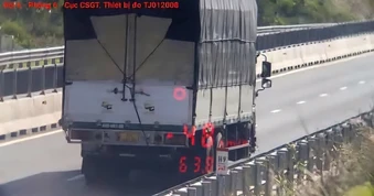 Tạm dừng xử phạt xe chạy dưới tốc độ tối thiểu trên cao tốc