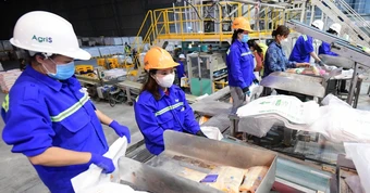 'Tấm khiên' chống sốc từ bên ngoài