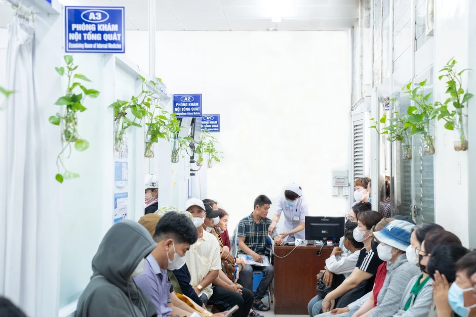 Tân Giám đốc Bệnh viện Chợ Rẫy 'chưa từng nghĩ một ngày mình trở thành bác sĩ' Tân Giám đốc Bệnh viện Chợ Rẫy 'chưa từng nghĩ một ngày mình trở thành bác sĩ'