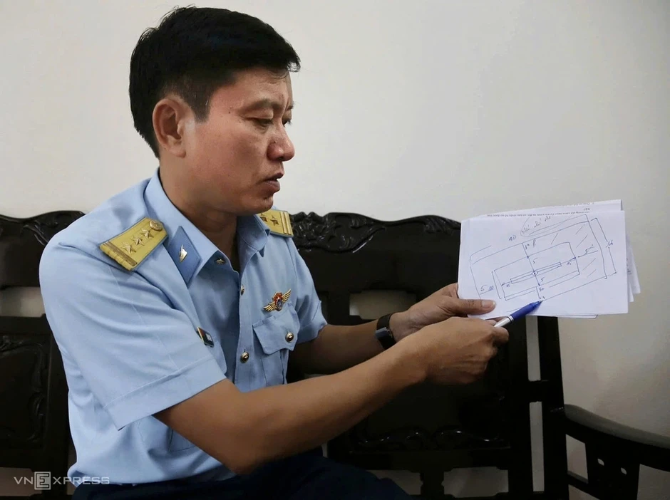Tân Sơn Nhất giữa 'vòng vây' UAV, diều Tân Sơn Nhất giữa 'vòng vây' UAV, diều