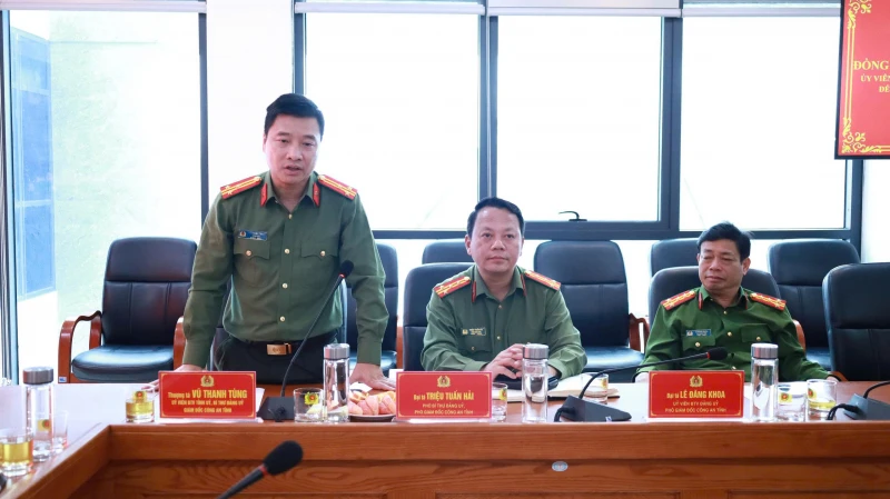 Tăng cường đầu tư, trang bị, nâng cao tiềm lực cho Công an tỉnh Lạng Sơn Tăng cường đầu tư, trang bị, nâng cao tiềm lực cho Công an tỉnh Lạng Sơn