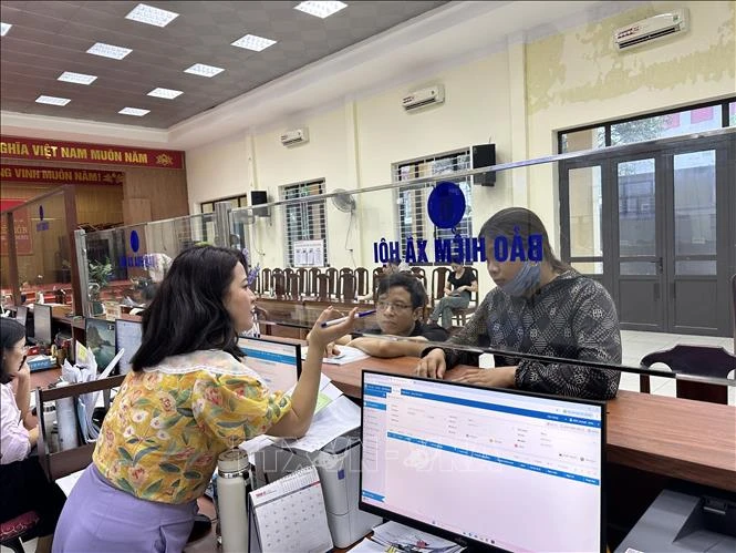 Tăng cường điều động, luân chuyển cán bộ đáp ứng yêu cầu phát triển mới Tăng cường điều động, luân chuyển cán bộ đáp ứng yêu cầu phát triển mới