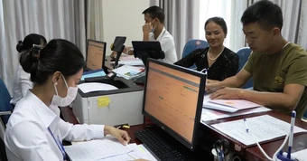Tăng lương cơ sở: Không chỉ dừng ở câu hỏi tăng 8%, 10% hay 12%?