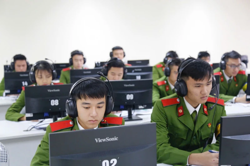 Tạo cơ chế, chính sách đặc thù, vượt trội cho phát triển giáo dục và đào tạo trong CAND Tạo cơ chế, chính sách đặc thù, vượt trội cho phát triển giáo dục và đào tạo trong CAND