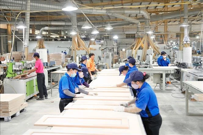 Tạo hành lang pháp lý thuận lợi cho doanh nghiệp nhỏ và vừa Tạo hành lang pháp lý thuận lợi cho doanh nghiệp nhỏ và vừa