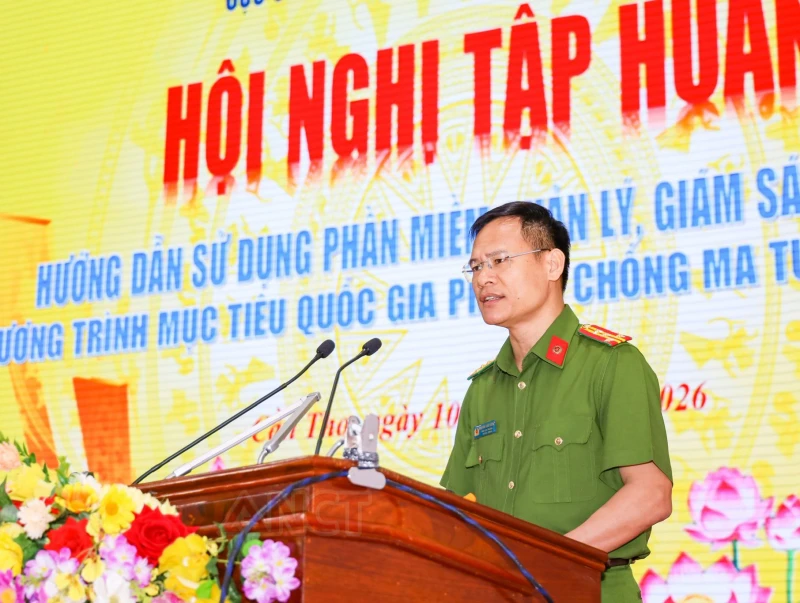 Tập huấn sử dụng phần mềm quản lý công tác cai nghiện ma túy Tập huấn sử dụng phần mềm quản lý công tác cai nghiện ma túy
