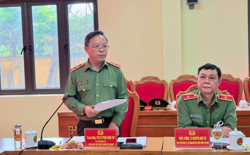 Tập trung giải pháp đột phá, đổi mới tư duy đào tạo Tập trung giải pháp đột phá, đổi mới tư duy đào tạo