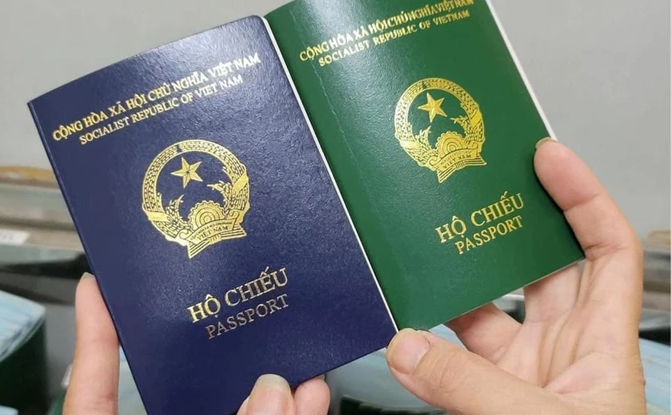Tất cả khách hàng thường xuyên bình luận số điện thoại để "chốt đơn" trên livestream chú ý
