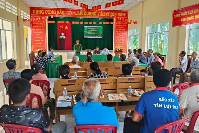 Tất cả người dân có nhu cầu vay tiền đặc biệt chú ý Tất cả người dân có nhu cầu vay tiền đặc biệt chú ý
