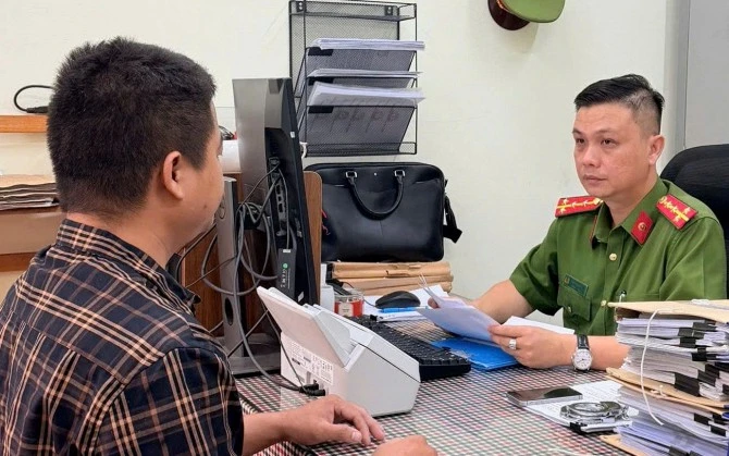 Tất cả người dân làm ngay việc này trên VNeID trước 15/8 để được miễn, giảm nhiều loại phí
