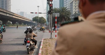 Tất cả người tham gia giao thông chú ý thông báo mới nhất từ Cục CSGT về đèn tín hiệu