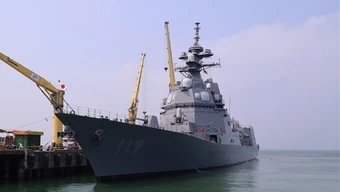 Tàu hộ vệ tên lửa Asahi của Nhật Bản thăm hữu nghị Đà Nẵng