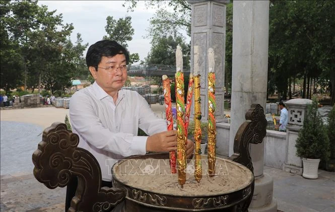 Tây Ninh đảm bảo tiến độ Dự án nâng cấp Nghĩa trang Liệt sĩ Đồi 82 Tây Ninh đảm bảo tiến độ Dự án nâng cấp Nghĩa trang Liệt sĩ Đồi 82