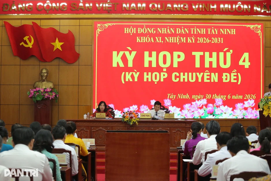 Tây Ninh thu ngân sách hơn 57.000 tỷ đồng, vượt 53,5% dự toán Trung ương Tây Ninh thu ngân sách hơn 57.000 tỷ đồng, vượt 53,5% dự toán Trung ương