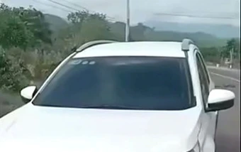 Thanh niên tử vong trong xe ô tô dừng giữa đường tại Khánh Hoà
