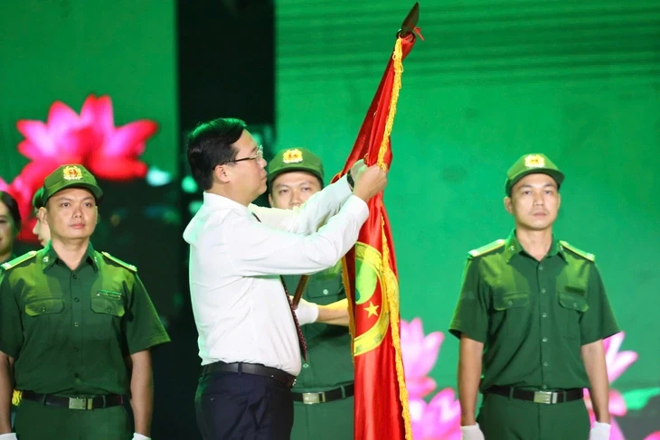 Thanh niên xung phong TP.HCM đón nhận Huân chương Lao động hạng nhất