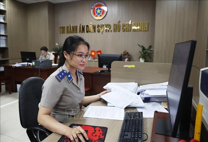 Thành phố Hồ Chí Minh nâng cao hiệu quả thi hành án dân sự theo luật mới Thành phố Hồ Chí Minh nâng cao hiệu quả thi hành án dân sự theo luật mới