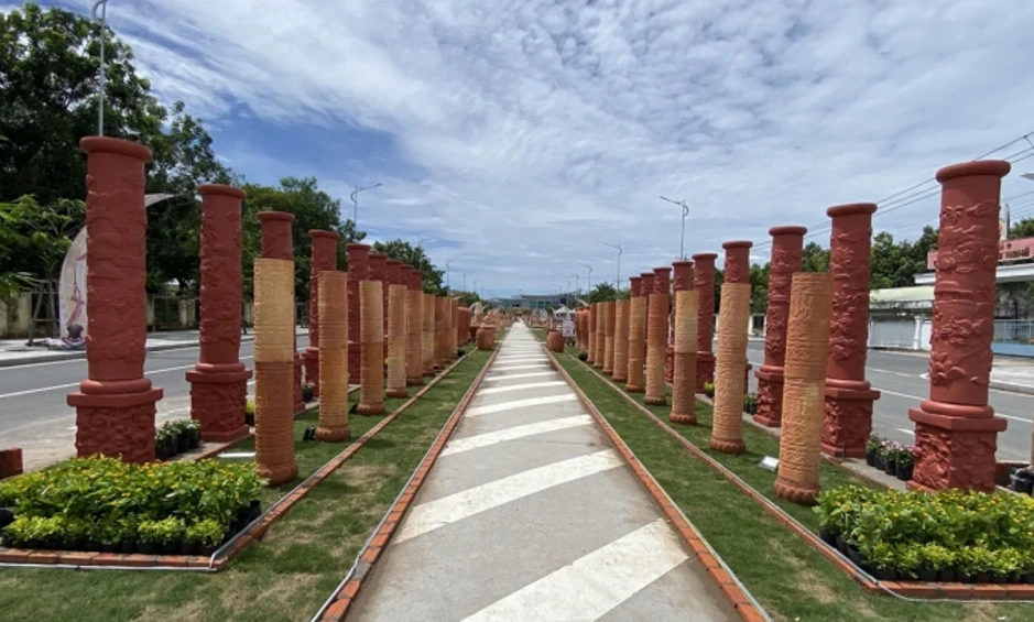 Thiếu đất sét, làng gốm đỏ trăm tuổi ở Vĩnh Long nguy cơ ngừng lửa