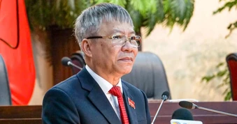Thiếu tướng Nguyễn Đức Dũng tái đắc cử Chủ tịch HĐND thành phố Đà Nẵng