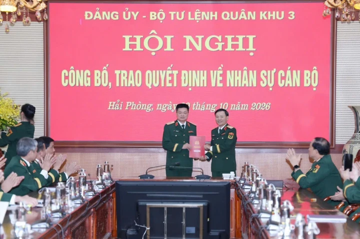 Thiếu tướng Vũ Hồng Anh được bổ nhiệm làm Cục trưởng Cục Cứu hộ Cứu nạn năm 2026 Thiếu tướng Vũ Hồng Anh được bổ nhiệm làm Cục trưởng Cục Cứu hộ Cứu nạn năm 2026