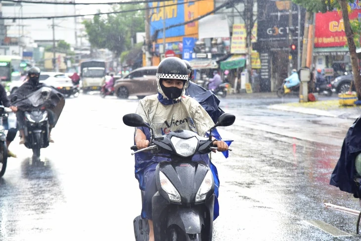 Thời tiết hôm nay 16-5: Nắng nóng giảm, chiều tối có nơi mưa to Thời tiết hôm nay 16-5: Nắng nóng giảm, chiều tối có nơi mưa to
