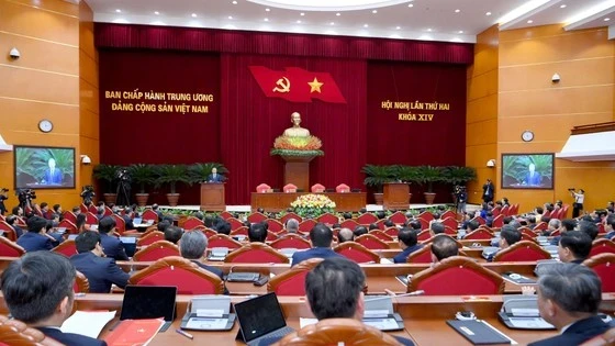 Thông báo Hội nghị lần thứ hai Ban Chấp hành Trung ương Đảng khóa XIV