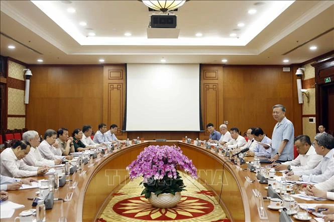 Thông cáo báo chí về cuộc làm việc của đồng chí Tổng Bí thư, Chủ tịch nước Tô Lâm với Thường vụ Đảng uỷ Thanh tra Chính phủ Thông cáo báo chí về cuộc làm việc của đồng chí Tổng Bí thư, Chủ tịch nước Tô Lâm với Thường vụ Đảng uỷ Thanh tra Chính phủ
